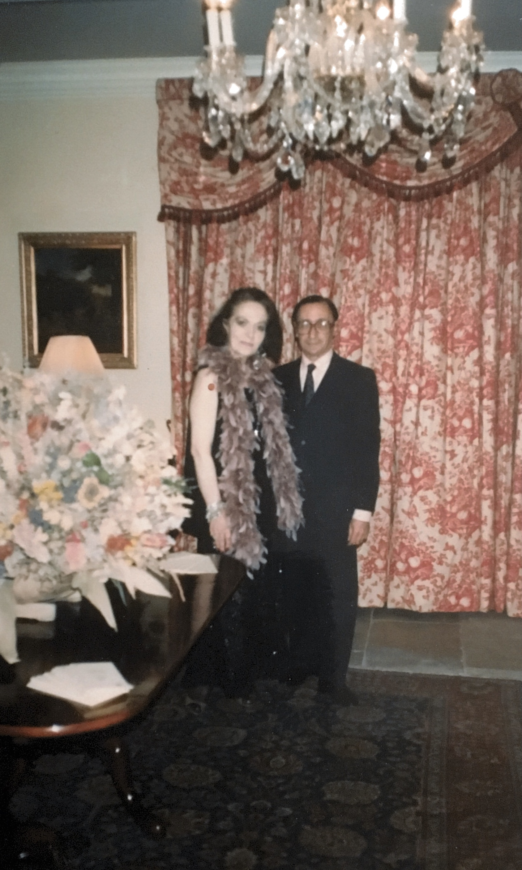 Takis by Susanna Lovell - Ourboox.com