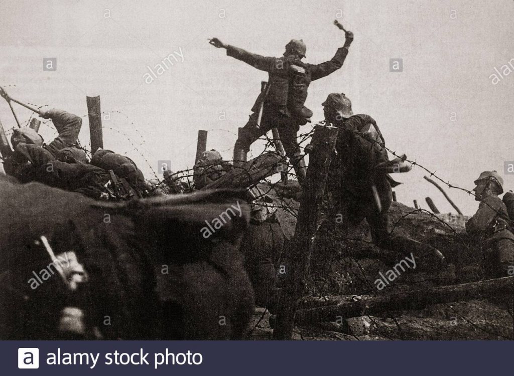 Peter e la guerra del 1917 by Mattia gallici - Illustrated by Mattia Gallucci, Eleonora Simeoni e Riccardo Ottoborgo  - Ourboox.com