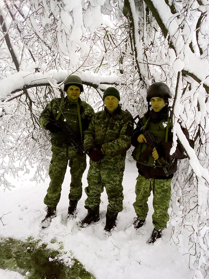 Герої АТО/ООС by Iryna Rudyk - Illustrated by Фото з особистих колекцій захисників України. Вся інформація зібрана та узагальнена керівниками бібліотек. - Ourboox.com