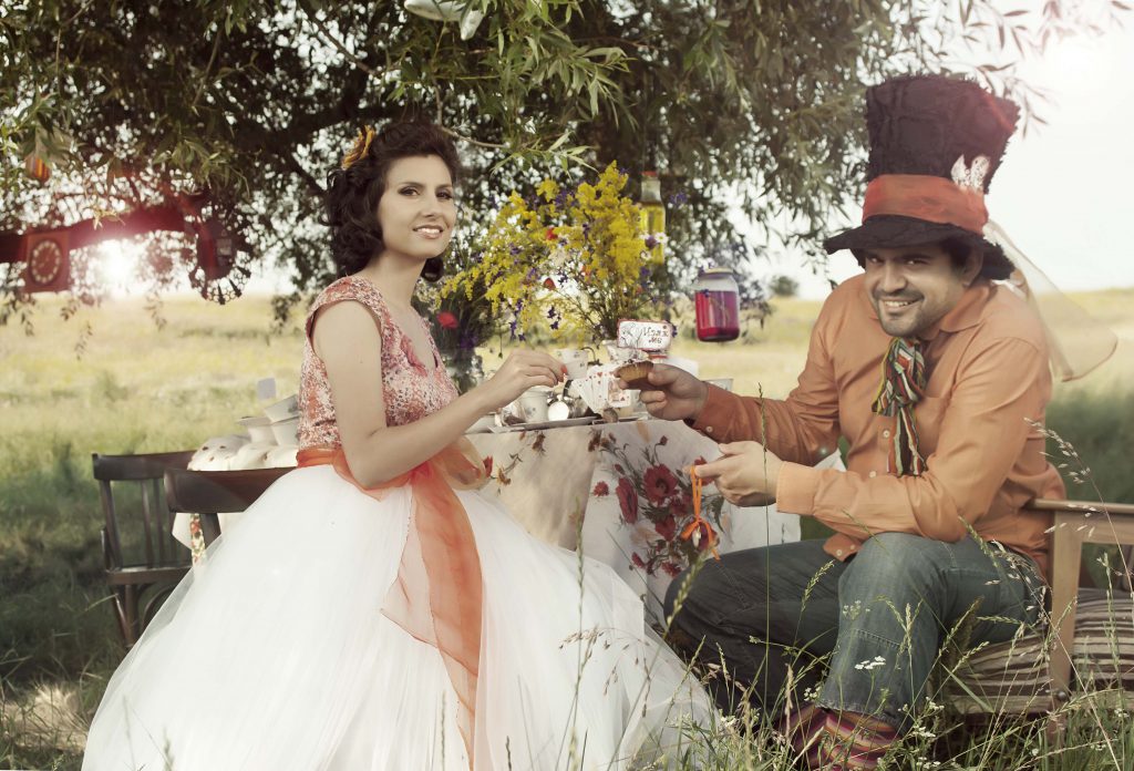 Alice by Naya Koleva - Illustrated by Dora Dikovska - Ourboox.com