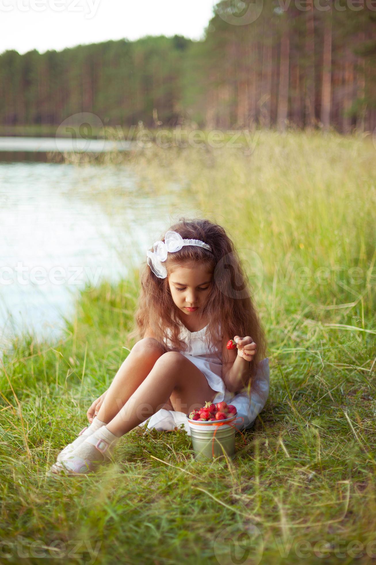 The wonder tree by Sumaya Dahir - Illustrated by Sumaya Dahir - Ourboox.com