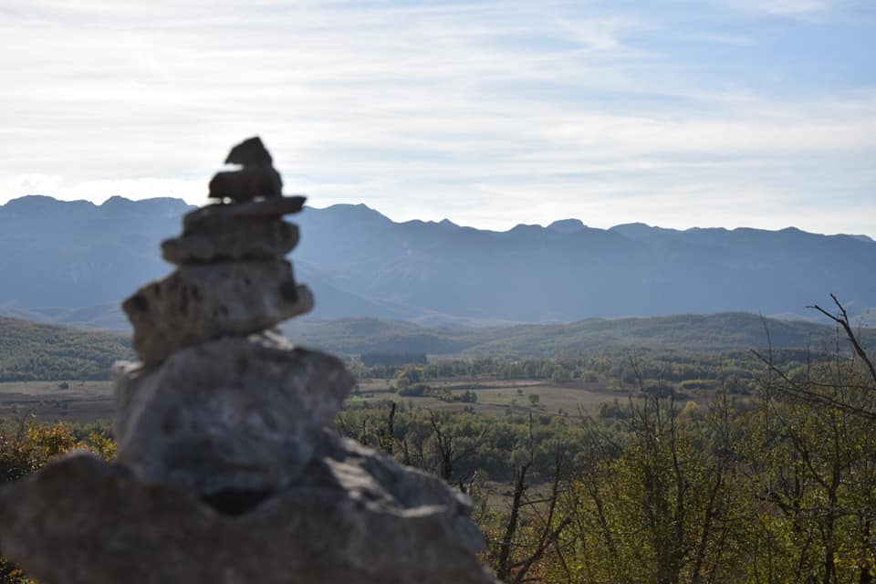 MOUNTAINS ARE GIANTS OF NATURE by Jelena Atlić McColgan - Illustrated by Pupils of the 5th grade Private Elementary School Nova, Zadar Croatia - Ourboox.com