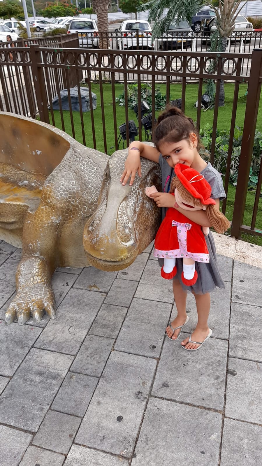 שבת בבוקר ,יום יפה! by Alina Cohen - Illustrated by ילדי גן מרגנית - Ourboox.com