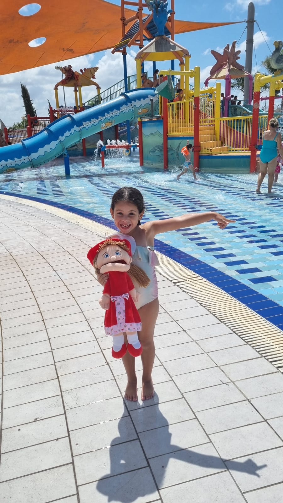 שבת בבוקר ,יום יפה! by Alina Cohen - Illustrated by ילדי גן מרגנית - Ourboox.com