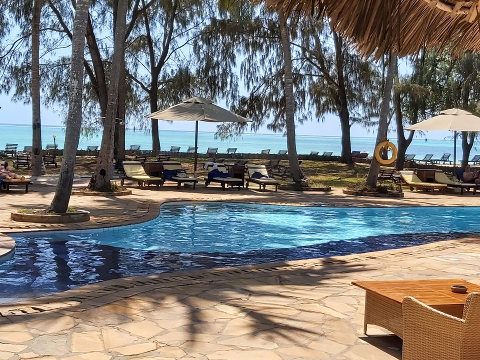 הטיול שלנו לטנזניה 2021 – חלק שני by מיכל בן הגיא - Illustrated by מיכל סלע ואבנר אייזיק - Ourboox.com