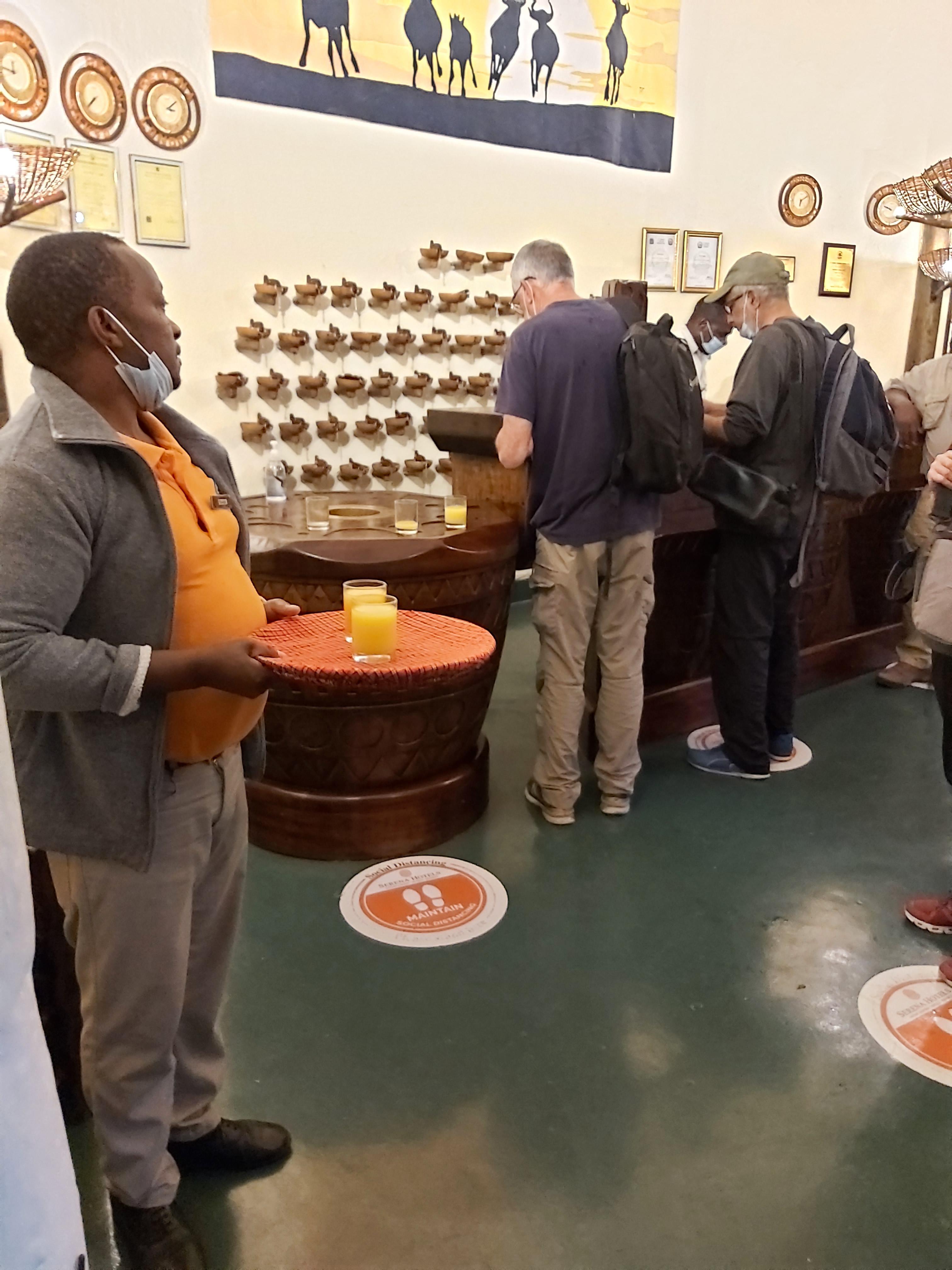 הטיול שלנו לטנזניה 2021 – חלק ראשון by מיכל בן הגיא - Illustrated by מיכל סלע ואבנר אייזיק - Ourboox.com