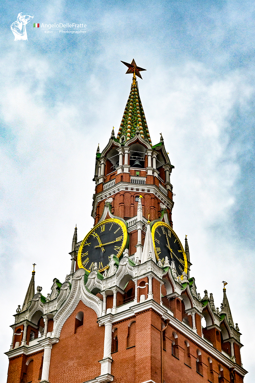 Fotografare Viaggiando – Mosca 2021 by Angelo Delle Fratte - Illustrated by Angelo Delle Fratte - Ourboox.com