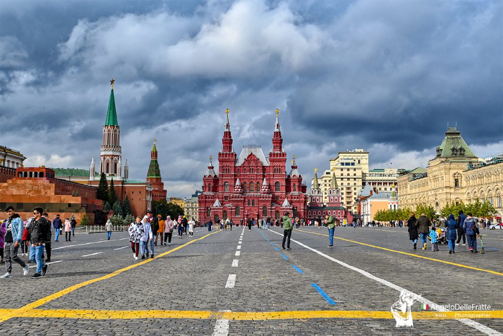 Fotografare Viaggiando – Mosca 2021 by Angelo Delle Fratte - Illustrated by Angelo Delle Fratte - Ourboox.com