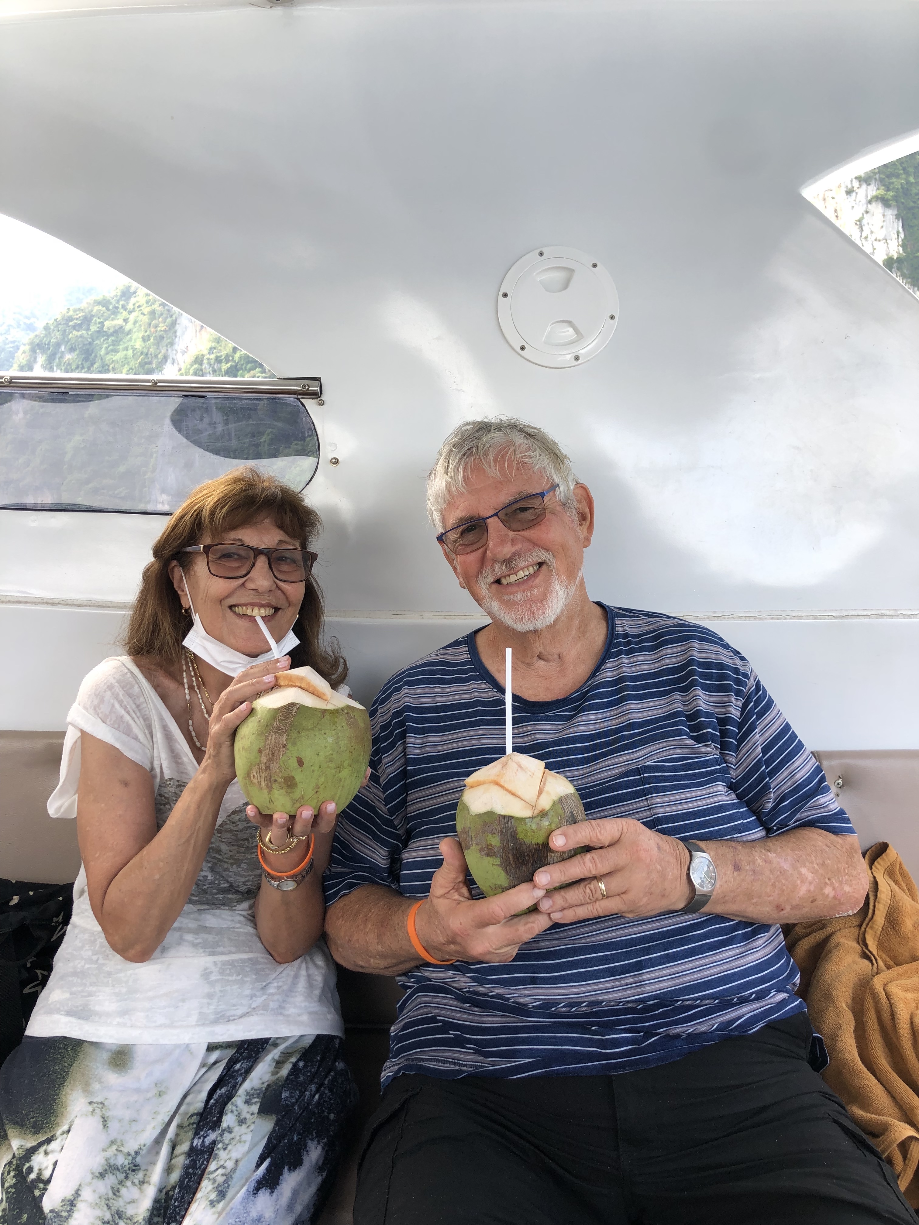 # 394 – Merry Christmas by Stephen Pohlmann - Ourboox.com