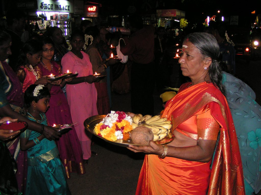 טיול שורשים להודו – חלק שני דרום הודו by מיכל בן הגיא - Illustrated by אבנר אייזיק - Ourboox.com