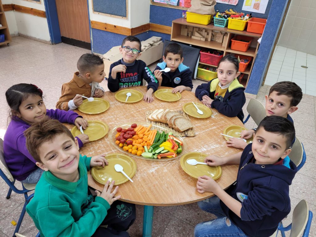 يوم كله صحه في بستان أصدقاء الحكمة by nareman - Ourboox.com