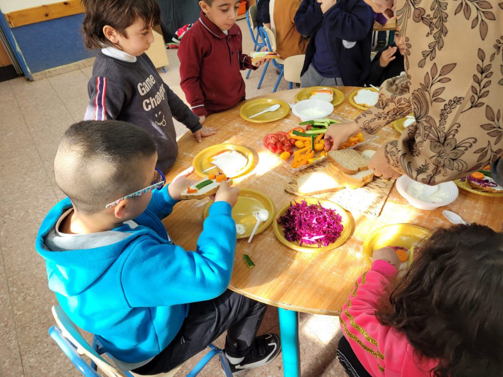 يوم كله صحه في بستان أصدقاء الحكمة by nareman - Ourboox.com