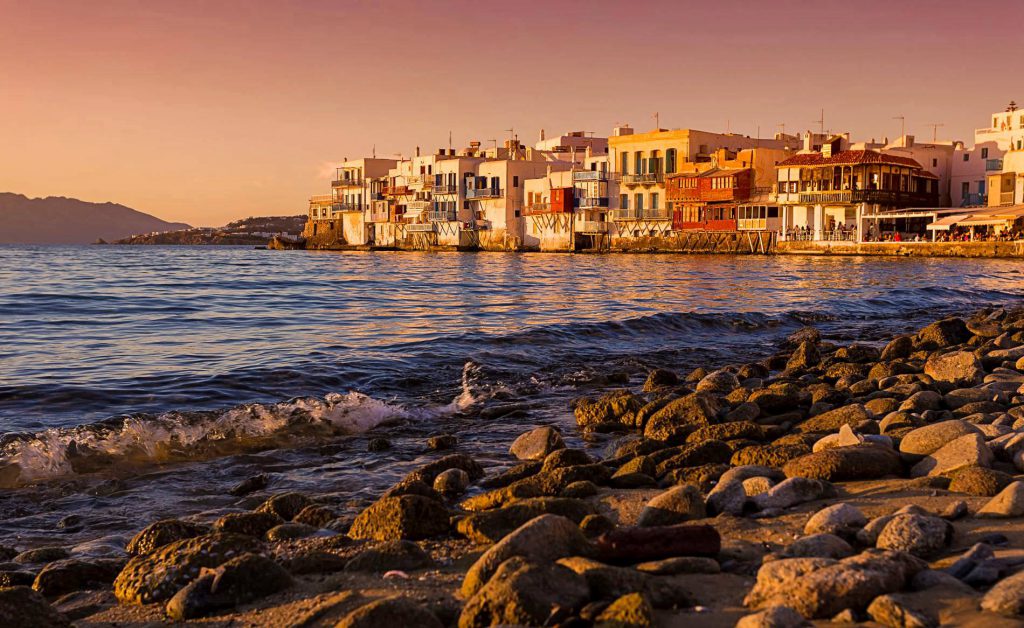 Greece by Yaprak Antel - Illustrated by Yaprak Antel, Melisa Kayruhan, Mediha Düzova - Ourboox.com