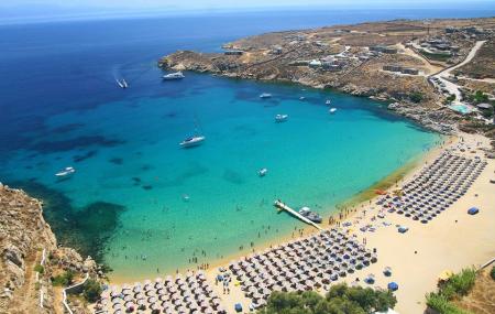 Greece by Yaprak Antel - Illustrated by Yaprak Antel, Melisa Kayruhan, Mediha Düzova - Ourboox.com