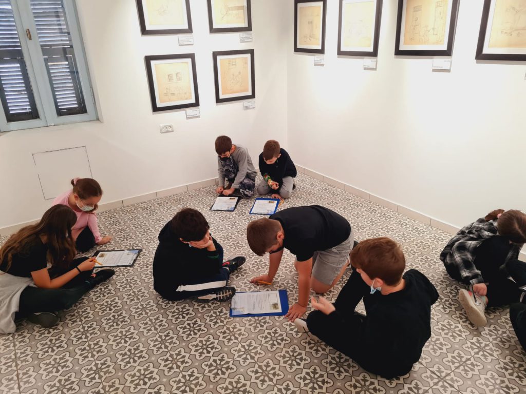 ידיעות “ארגמן”, חודש טבת, תשפ”ב by ביה"ס ארגמן - Illustrated by תמר דוד וועדת עיתון - Ourboox.com