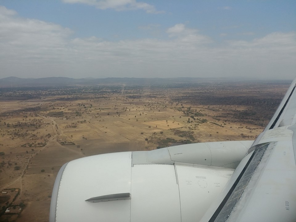 הטיול שלנו לטנזניה 2021 – חלק ראשון by מיכל בן הגיא - Illustrated by מיכל סלע ואבנר אייזיק - Ourboox.com