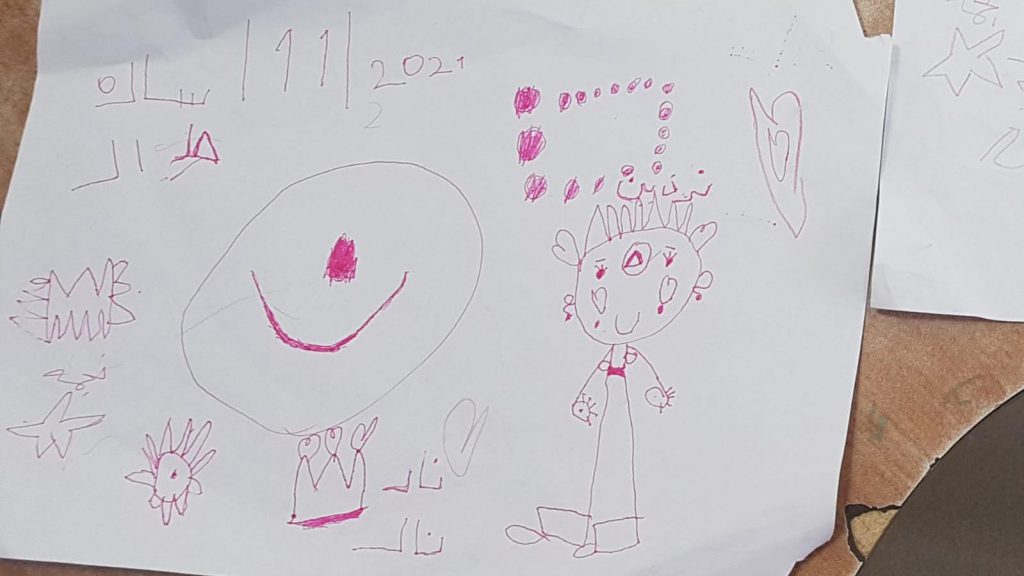 فعاليات في أعقاب قصة “حكاية نقطة على دفتر أبيض” by mysona hasarmi - Illustrated by عمل وابداع اطفال بستان وروضات المزرعة - Ourboox.com