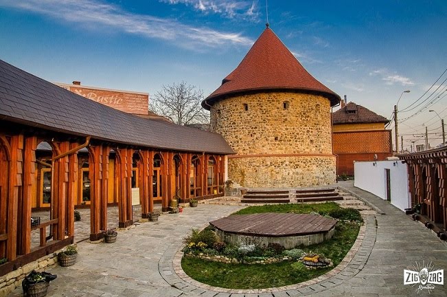 Sights in Baia Mare-Romania by Anca Tita - Illustrated by Anca Tita, Ioana Haragâș - Ourboox.com