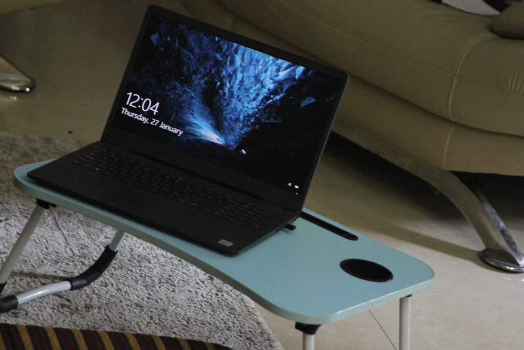 لوني المفضل…الازرق by yazan wajdi younis - Illustrated by YwY-يزن يونس - Ourboox.com