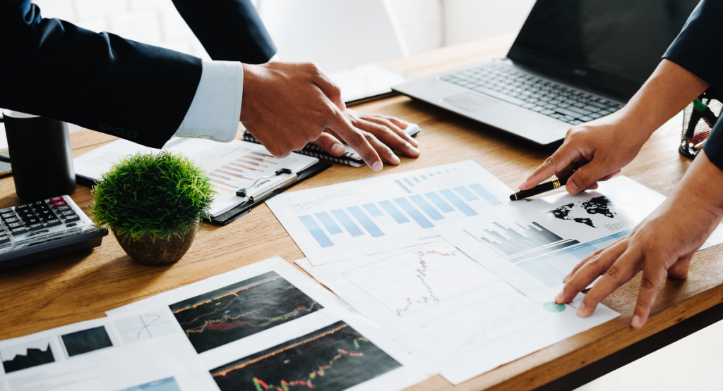 Steps to Finding a Business Coach by Thor Smith - Illustrated by Thor Smith - Ourboox.com