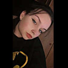 Profile picture of Yana