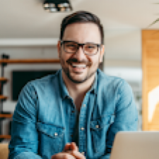 Profile picture of Aaron Adler