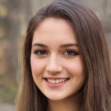 Profile picture of Lena Roe